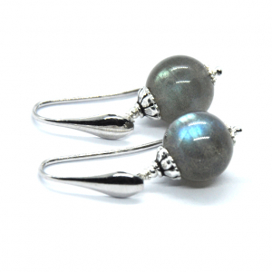 Boucles d 'oreilles en argent et labradorite